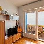 Mediterranean - With Sea View Apartamento